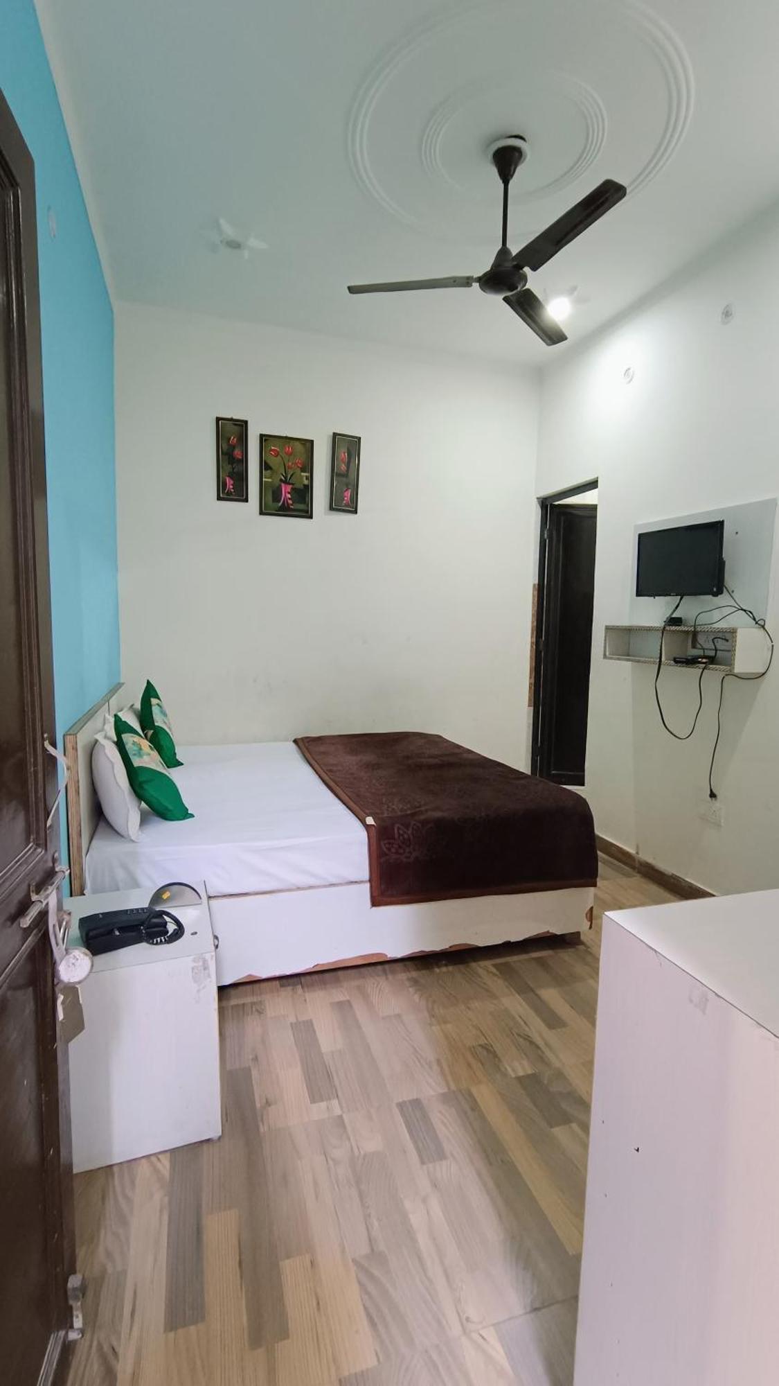 Olt Hostel Rišikéš Exteriér fotografie